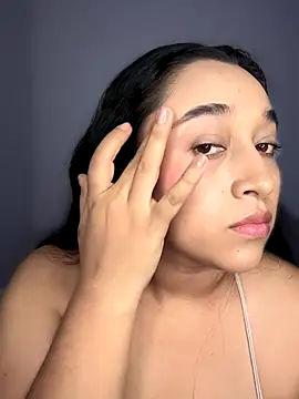 Snapshot of cata_megan chatting on September 16, 2025, 8:32 pm cata megan online show from September 16, 2025, 8:32 pm