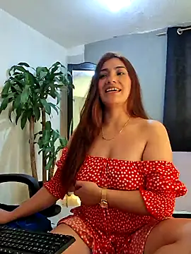 Snapshot of emmily_d chatting on January 4, 2025, 11:17 pm emmily d online show from January 4, 2025, 11:17 pm