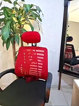 Snapshot of emmily_d chatting on January 31, 2025, 5:42 pm emmily d online show from January 31, 2025, 5:42 pm