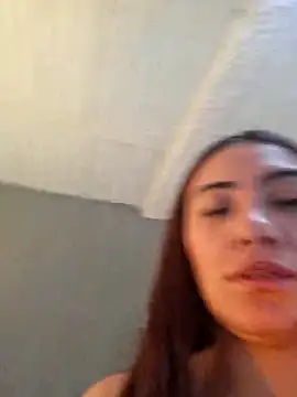 Snapshot of emmily_d chatting on March 21, 2025, 7:13 pm emmily d online show from March 21, 2025, 7:13 pm