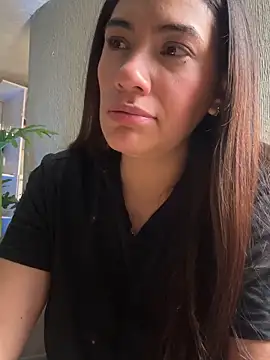 Snapshot of emmily_d chatting on September 25, 2025, 5:38 pm emmily d online show from September 25, 2025, 5:38 pm