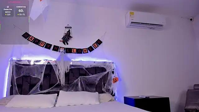 Sthef Castle online show from October 29, 2025, 3:58 pm