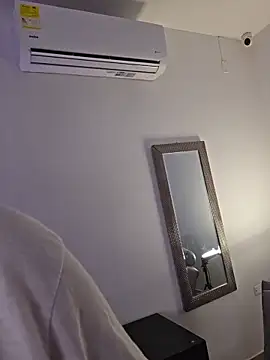 Sthef Castle online show from November 21, 2025, 12:04 pm