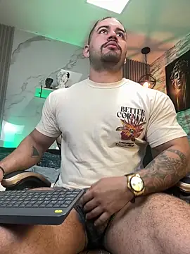 Snapshot of jaxon_colton chatting on June 16, 2026, 3:58 pm jaxon colton online show from June 16, 2026, 3:58 pm