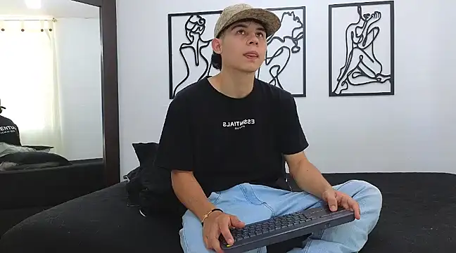 Deam Broowm online show from March 21, 2025, 9:45 pm