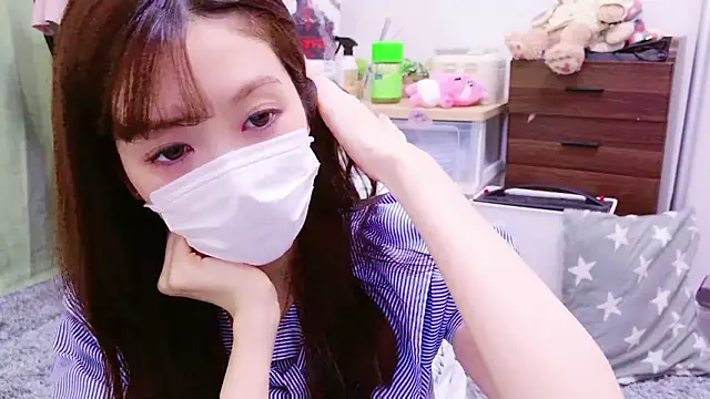 Snapshot of oxo_yuna_oxo chatting on September 9, 2025, 10:59 am oxo yuna oxo online show from September 9, 2025, 10:59 am