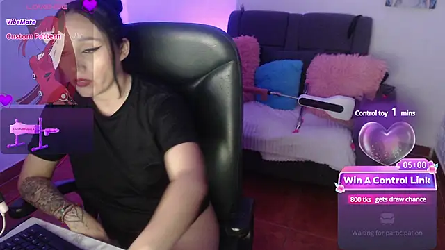 Snapshot of yeliana_sexxy chatting on January 24, 2025, 9:17 am yeliana sexxy online show from January 24, 2025, 9:17 am