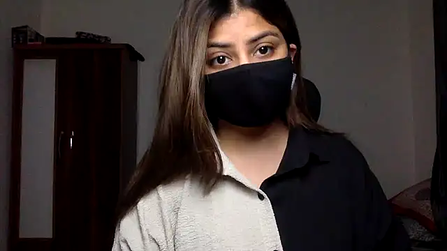 Hoty-Shivangi online show from March 2, 2026, 3:52 pm