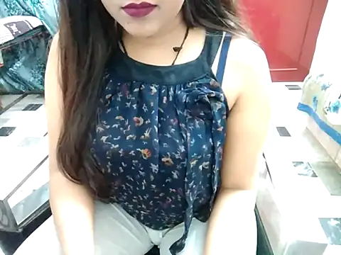 Snapshot of aarushi_sharmaa chatting on February 21, 2025, 5:53 pm aarushi sharmaa online show from February 21, 2025, 5:53 pm