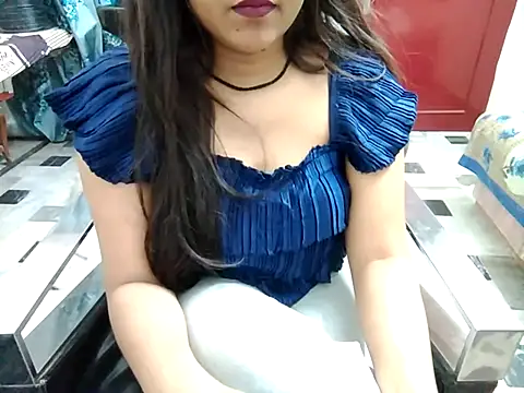 Snapshot of aarushi_sharmaa chatting on February 26, 2025, 6:43 pm aarushi sharmaa online show from February 26, 2025, 6:43 pm