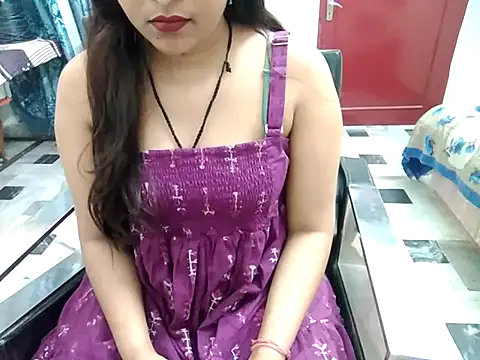 Snapshot of aarushi_sharmaa chatting on March 13, 2025, 2:16 am aarushi sharmaa online show from March 13, 2025, 2:16 am