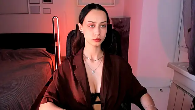 Snapshot of unaericaabistrong chatting on January 7, 2026, 12:51 pm unaericaabistrong online show from January 7, 2026, 12:51 pm