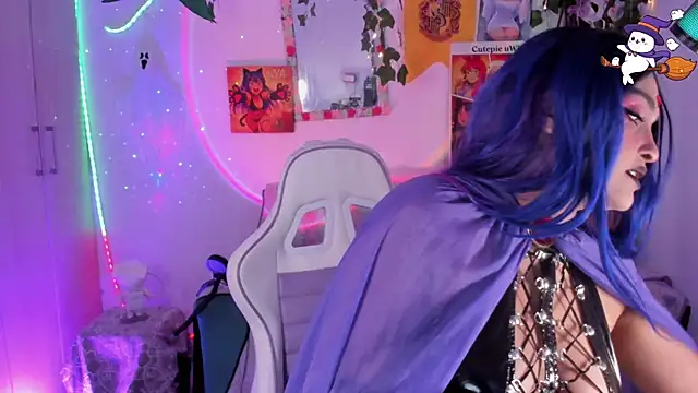 cutepie uwu  online show from November 30, 2025, 12:14 am