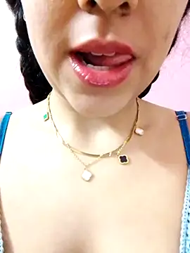 Ghazal Arab21 online show from February 1, 2025, 1:34 am