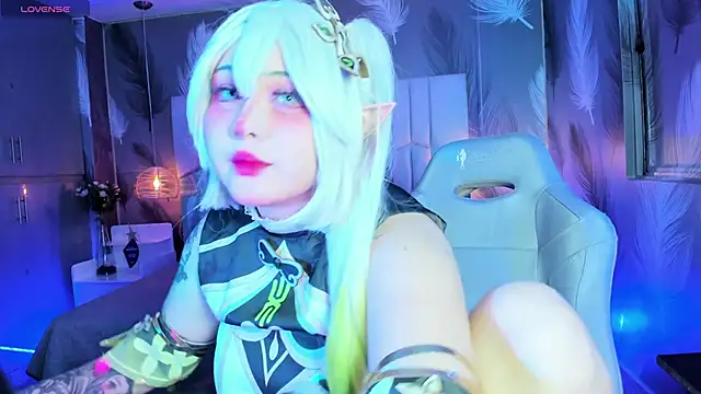 Snapshot of AHRI_LEE chatting on January 1, 2025, 1:26 am AHRI LEE online show from January 1, 2025, 1:26 am