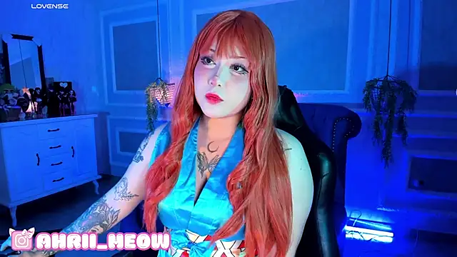 Snapshot of AHRI_LEE chatting on February 6, 2025, 1:27 am AHRI LEE online show from February 6, 2025, 1:27 am