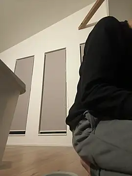 Snapshot of kensnb chatting on January 11, 2025, 8:43 pm kensnb online show from January 11, 2025, 8:43 pm