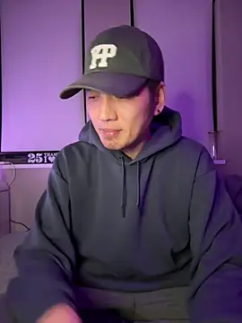 Snapshot of kensnb chatting on January 17, 2025, 12:52 pm kensnb online show from January 17, 2025, 12:52 pm