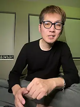 Snapshot of kensnb chatting on February 18, 2025, 12:28 pm kensnb online show from February 18, 2025, 12:28 pm