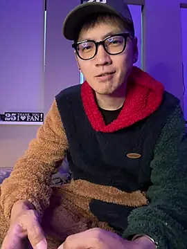 Snapshot of kensnb chatting on March 2, 2025, 9:32 pm kensnb online show from March 2, 2025, 9:32 pm