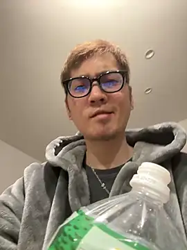 Snapshot of kensnb chatting on March 6, 2025, 8:48 pm kensnb online show from March 6, 2025, 8:48 pm