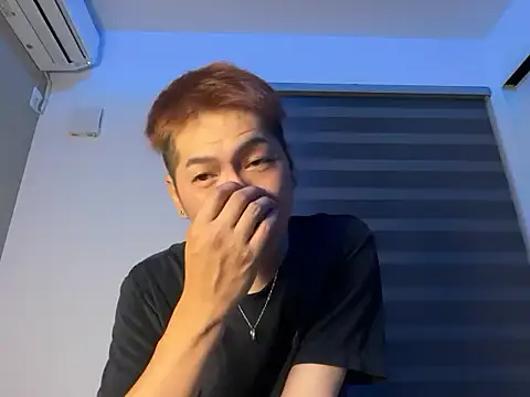 Snapshot of kensnb chatting on September 12, 2025, 8:20 pm kensnb online show from September 12, 2025, 8:20 pm