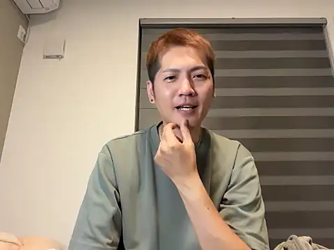 Snapshot of kensnb chatting on September 19, 2025, 8:42 pm kensnb online show from September 19, 2025, 8:42 pm