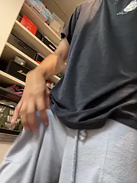 Snapshot of kensnb chatting on October 6, 2025, 7:55 pm kensnb online show from October 6, 2025, 7:55 pm