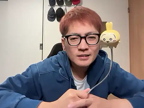 Snapshot of kensnb chatting on October 28, 2025, 12:30 pm kensnb online show from October 28, 2025, 12:30 pm