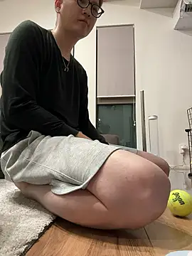 Snapshot of kensnb chatting on November 10, 2025, 8:08 pm kensnb online show from November 10, 2025, 8:08 pm