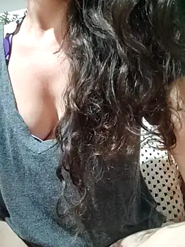 senhorasegredo online show from February 26, 2025, 3:42 am