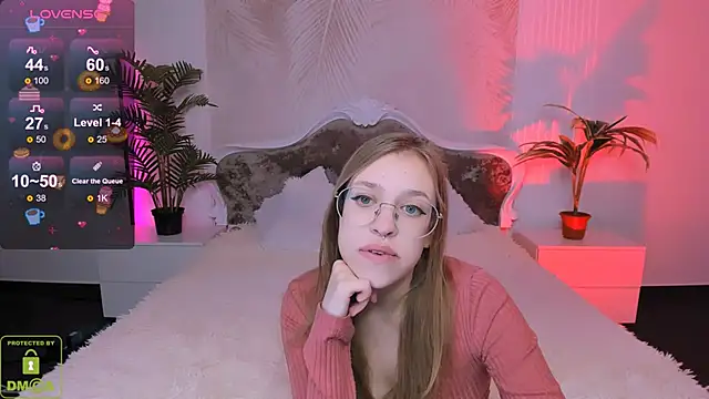 LayriantaVee online show from January 25, 2025, 7:06 am