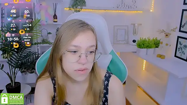 LayriantaVee online show from January 29, 2025, 7:04 am