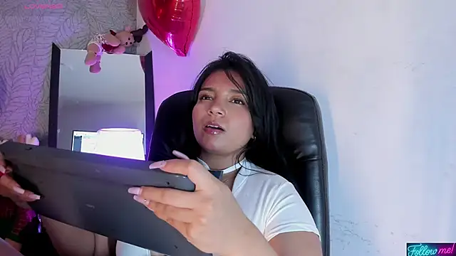 Candys victoria online show from March 8, 2026, 2:04 am