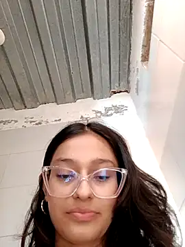 Ary-18 online show from March 17, 2025, 1:50 pm