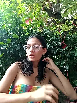 Ary-18 online show from March 18, 2025, 7:42 pm