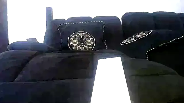 Snapshot of Niquitasparkles chatting on November 19, 2025, 7:19 am Niquitasparkles online show from November 19, 2025, 7:19 am