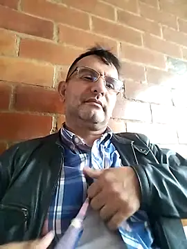 RogueTraveler online show from March 12, 2026, 9:43 pm