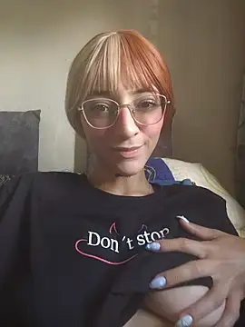 Dani pegin online show from April 21, 2026, 3:28 pm