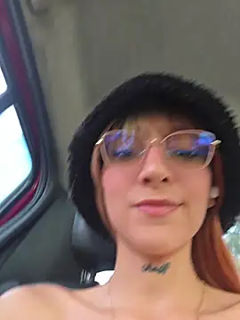 Snapshot of Dani_pegin chatting on July 2, 2026, 2:56 pm Dani pegin online show from July 2, 2026, 2:56 pm