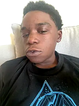 TransboyJay online show from December 5, 2024, 8:00 pm