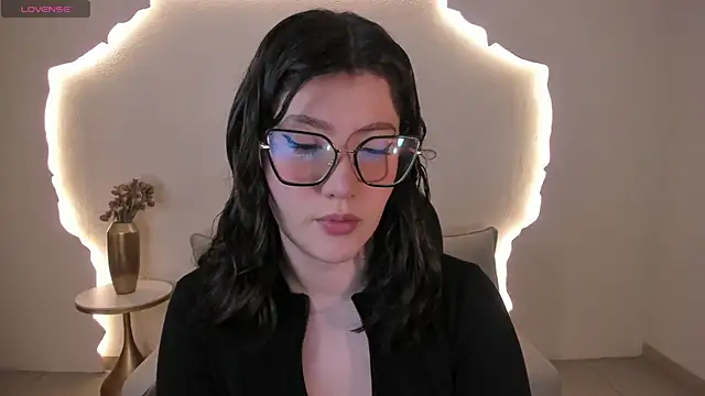 Snapshot of AmberFarrell chatting on July 29, 2026, 9:46 pm AmberFarrell online show from July 29, 2026, 9:46 pm