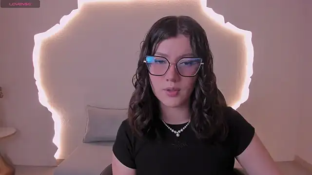 Snapshot of AmberFarrell chatting on July 30, 2026, 9:36 pm AmberFarrell online show from July 30, 2026, 9:36 pm