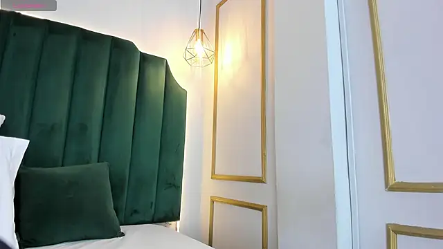 HannaPaola online show from March 12, 2025, 1:47 am