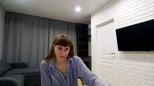 Snapshot of Daniella_Lorente chatting on May 24, 2026, 10:37 pm Daniella Lorente online show from May 24, 2026, 10:37 pm