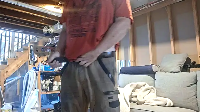 Snapshot of Frankdick01 chatting on June 16, 2026, 1:25 pm Frankdick01 online show from June 16, 2026, 1:25 pm