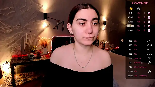 hannacheekss  online show from October 27, 2025, 1:53 am