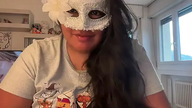 Snapshot of MashaCL chatting on September 12, 2025, 8:14 am MashaCL online show from September 12, 2025, 8:14 am