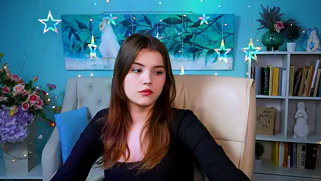 Snapshot of EvaThopson chatting on December 12, 2024, 11:07 am EvaThopson online show from December 12, 2024, 11:07 am