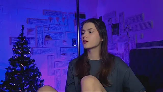 Snapshot of EvaThopson chatting on January 19, 2025, 12:06 pm EvaThopson online show from January 19, 2025, 12:06 pm